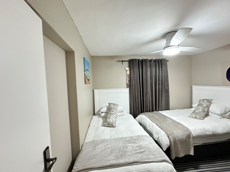 2 Bedroom Property for Sale in Hartenbos Central Western Cape